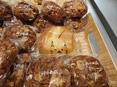 -崎本的店·专业酵种吐司(无锡万象汇店)