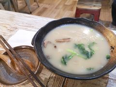 -十面欢腾·海鲜面·台式Bistro(长乐路店)