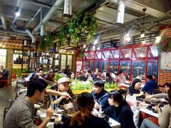 大堂-钢管厂歆瑞源油卤串串香(春熙路太古里店)