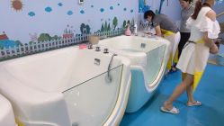 -香港3861婴幼儿游泳馆(东海商务中心店)