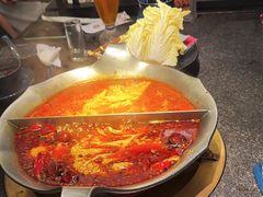 -湊湊火锅·茶憩(打浦桥日月光店)