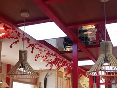 -思博半步颠小酒馆(梦时代店)
