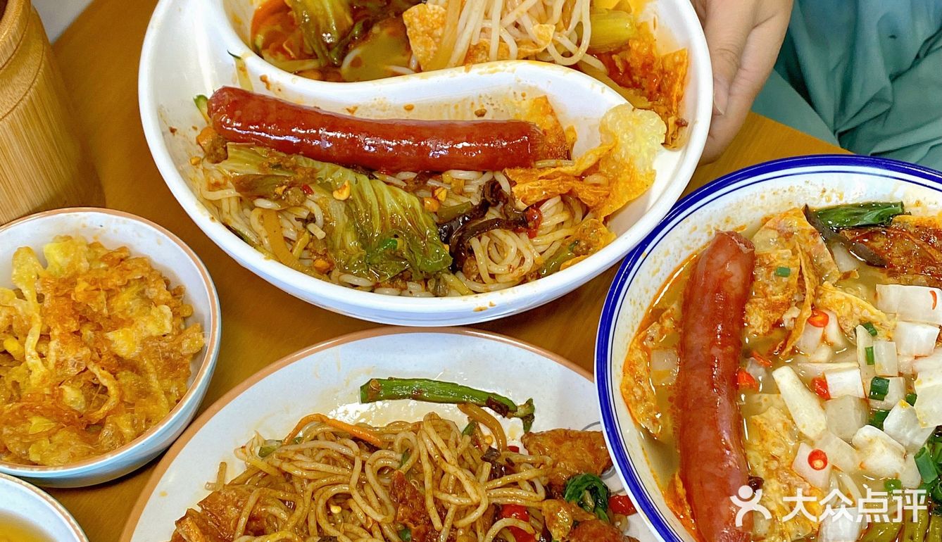河西大学城也有鸳鸯螺蛳粉了！炸蛋巨巨巨好吃