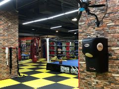 -拳盛时代拳击俱乐部(北京路店)