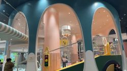 -奈尔宝家庭中心·亲子餐厅(鄞州万达店)