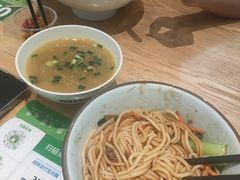 -蒙自源米线(明丰广场店)