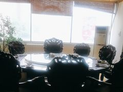 -九头鸟酒家(东高地店)