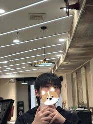 -PE SALON
