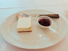 -La Petite Maison (LPM) Hong Kong