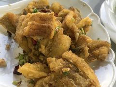 -胖大嫂渔家排档(半边山店)