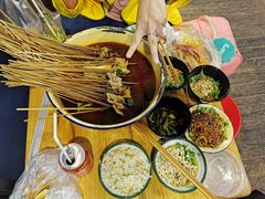 -拈签一笑黄牛肉辣卤串串