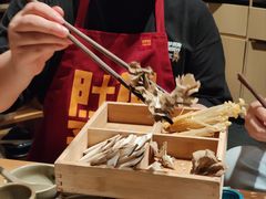 -巴奴毛肚火锅概念餐厅