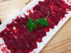 现切鲜嫩牛肉-为什么牛潮汕牛肉火锅(万胜广场店)