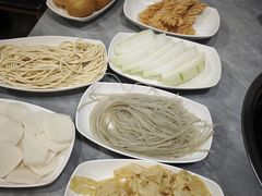 -光头药膳鸡(莱茵小镇店)
