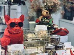 -Fridi Patisserie Cafe