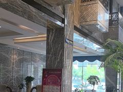 -弘安丽水温泉酒店