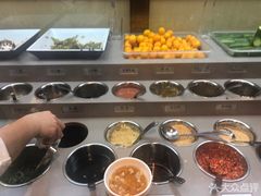 自助调料区-海底捞火锅(天一广场亚细亚店)