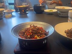 -沅江水·湖南家宴(南村万博长隆商圈店)