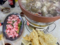 连州果园鸡-威邵鸡煲(西华路总店)