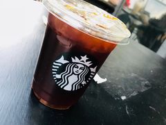 -星巴克(西藏路店)