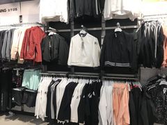 -阿迪达斯(八方汇精品优惠店)