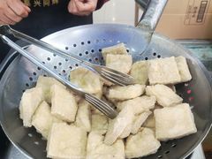 -淀山湖服务区餐厅