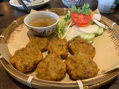 越式香炸墨鱼卷-大头虾越式风味餐厅(光明广场店)