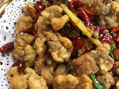 -胡子饮食店