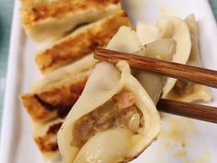 虾肉锅贴-众口斋锅贴(银泰城店)