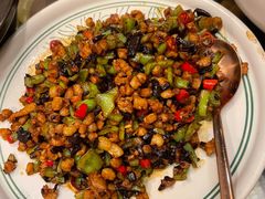 黑三剁-云海肴·汽锅鸡·云南菜(天山百盛优客店)