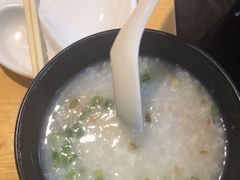 皮蛋瘦肉粥-玖鲜小笼(中山广场店)