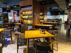 大堂-JINNS锦时 steak&pizza(浸信会礼拜堂旧址店)