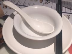 -新大咀港式茶餐厅(宝山万达店)