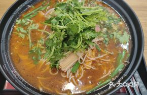 Fatty Pot Rice Noodles
