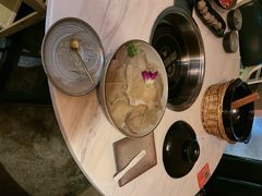 -喃喃椰·糟粕醋·椰子鸡火锅(七堡花园店)