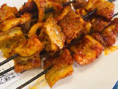 手抓羊肉-青海名吃尕张娃非遗烤肉(海湖总店)