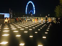 -南京眼步行桥