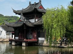-鲁镇