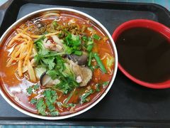 -红鼻子桂林米粉(金唐新光界店)