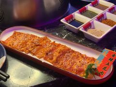 中式香辣五花肉-柳飘飘亚洲烤肉集合店(太古里店)