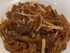干炒牛河-味妙顺德厨房(绿地缤纷城店)