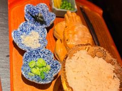 -蟹犇前•帝王蟹雪蟹(陆家嘴店)