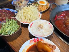 -萍姐火锅·公路夜市(武汉首店)