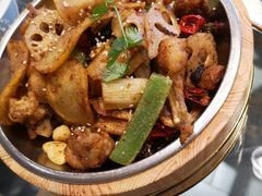 干锅牛蛙-兴农记