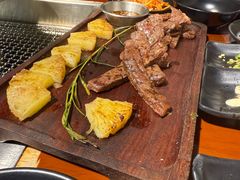 -肉甲韩国木炭烤肉(新壹街1店)