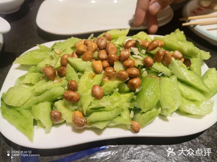 小桂林烧鸽子图片