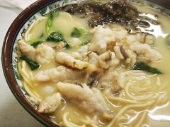 -明呈黄鱼面馆(斜土路店)