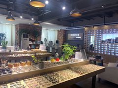 -A380视光·蔡司眼镜店(锦艺城店)