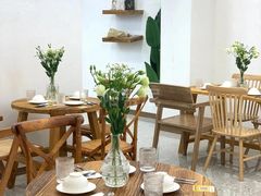 -燕庭·纯燕窝·甜品下午茶(南京西路店)