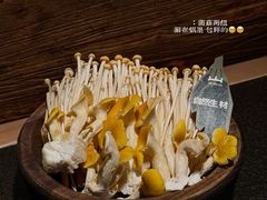 -三出山火锅(万象天地店)